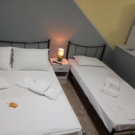 아파트 Ak Village