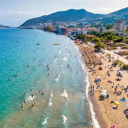 아파트 Ak Village